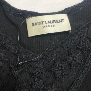 Saint Laurent woman’s T-shirt, it is new just don’t have pepper tag